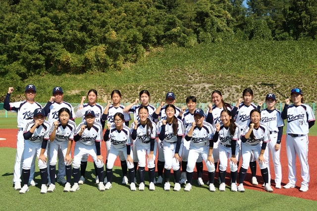 U-15ソフトボール国家代表チーム。 /写真=大韓野球ソフトボール協会