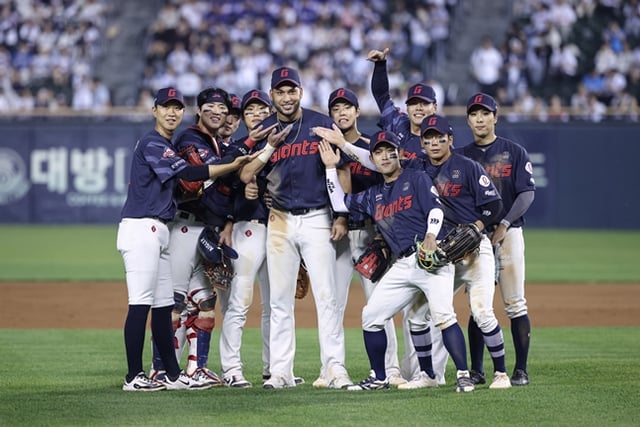 Reyes. /Photo=Lotte Giants