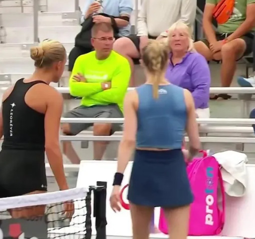 Maria Ford (izquierda) y Eugenie Bouchard. /Foto=Recopilado de The Sun