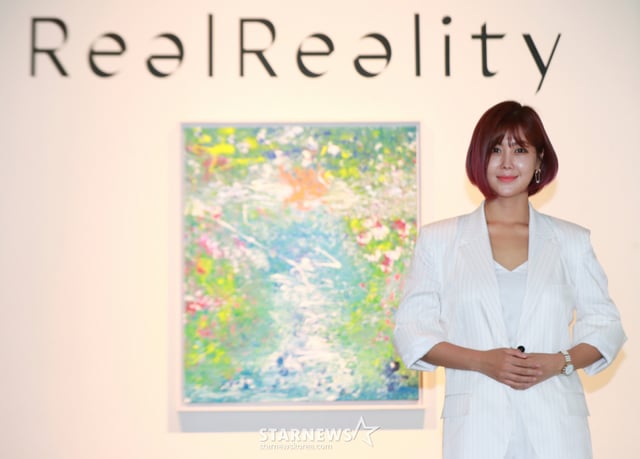 June 13, 2019 Interview with singer Solbi regarding her exhibition by Kwon Ji-an / Photo=Reporter Lee Dong-hoon photoguy@