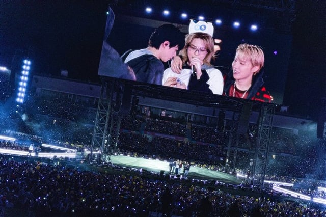 写真BTSオフィシャルアカウント