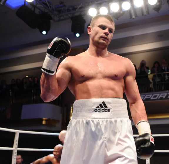 Denis Boytsov. /Foto=recorte de The Sun