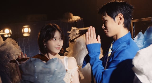/foto=Teaser del videoclip de Crush