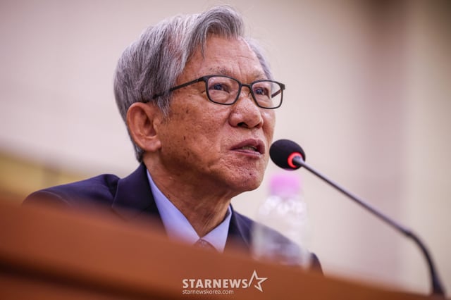 【首尔=纽西斯】郑炳赫记者 = 国立中央博物馆馆长柳洪俊于19日在首尔汝矣岛国会举行的文化体育观光委员会对文化体育观光部下属公共机构及关联机构的国政监查中回答提问。2026年10月19日。jhope@newsis.com /照片=郑炳赫