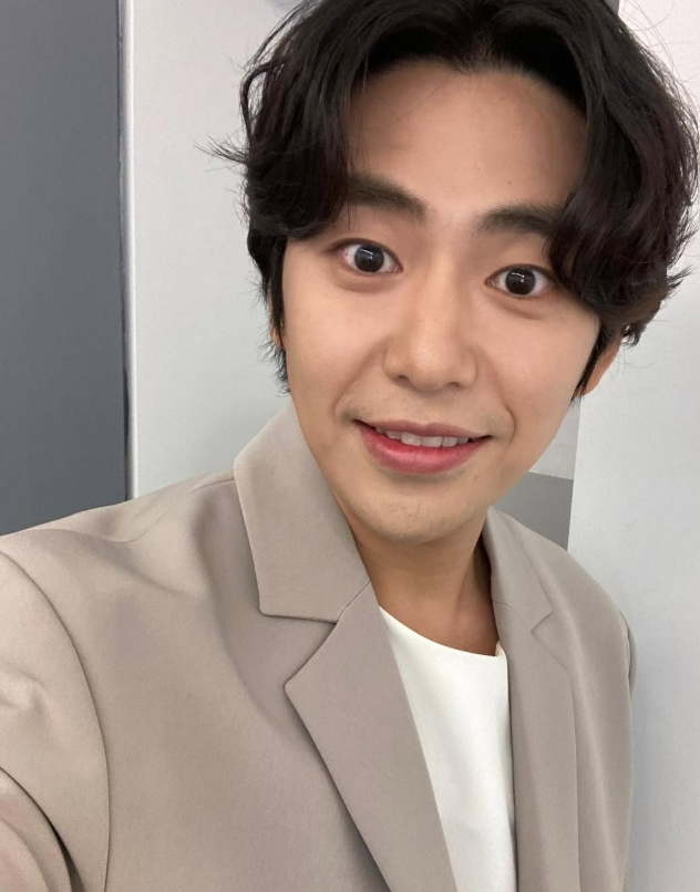 /foto=SNS de An Yong-jun