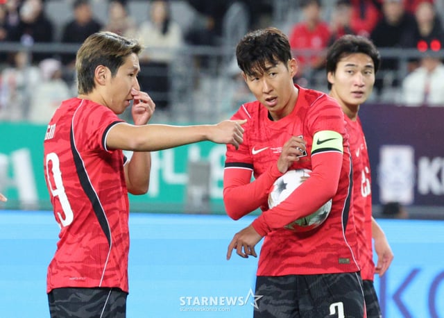 이강인(왼쪽)과 손흥민. /사진=김진경 대기자