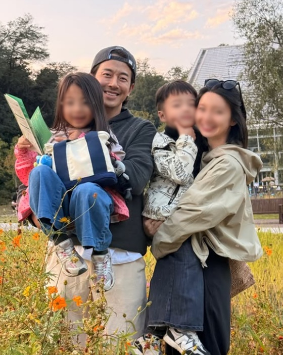 Familia de Choi Pil-ip /foto=redes sociales de Choi Pil-ip