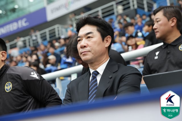 윤정환 인천 유나이티드 감독. /사진=한국프로축구연맹 제공