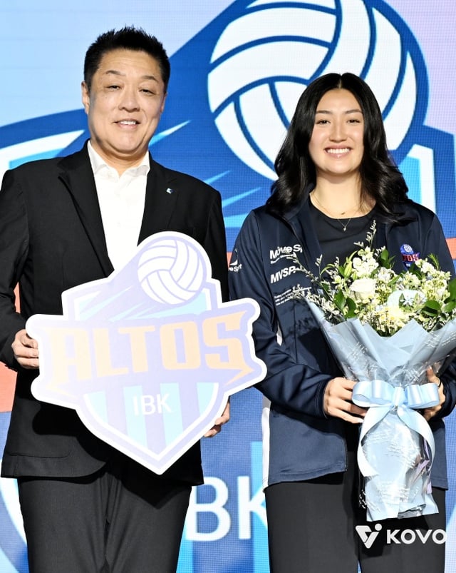 오드리 박이 28일 서울 강서구 메이필드호텔에서 열린 2026~2027 한국배구연맹(KOVO) 여자 신인선수 드래프트에서 IBK기업은행 전체 1순위 지명을 받았다. /사진=KOVO 제공