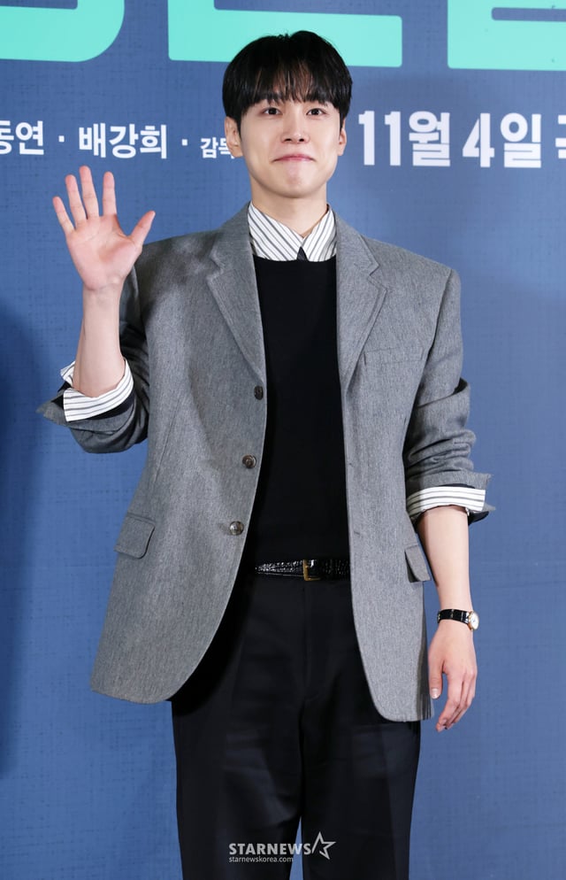 배우 강유석이 28일 서울 용산구 CGV아이파크몰에서 진행된 영화 '최종면접(감독 김정훈)' 언론시사회 및 기자간담회에 참석해 포즈를 취하고 있다./2026.10.28 /사진=김휘선 hwijpg@