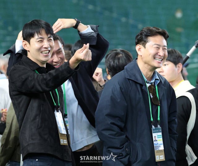 이대형 해설위원(왼쪽). /사진=강영조 선임기자