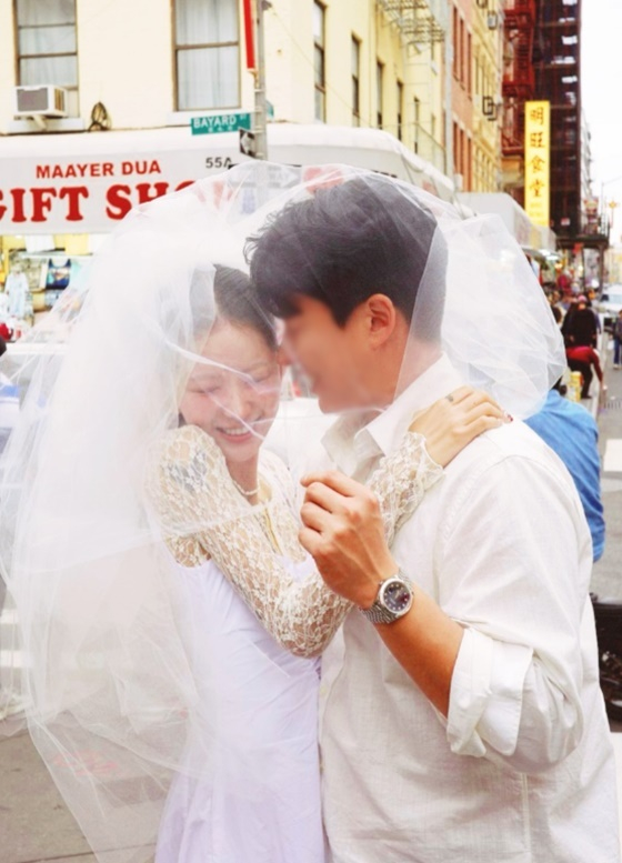 Choi Jun-hee y su esposo /Foto=SNS de Choi Jun-hee