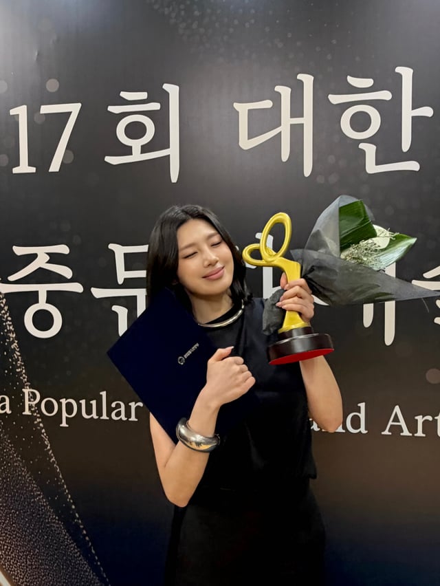 /사진=더블랙레이블
