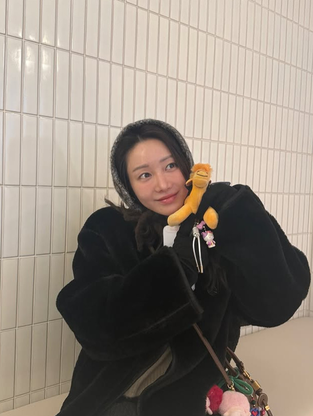 =照片=han groor Instagram。