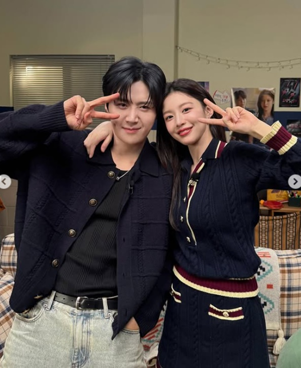 =金宣虎、高润贞。