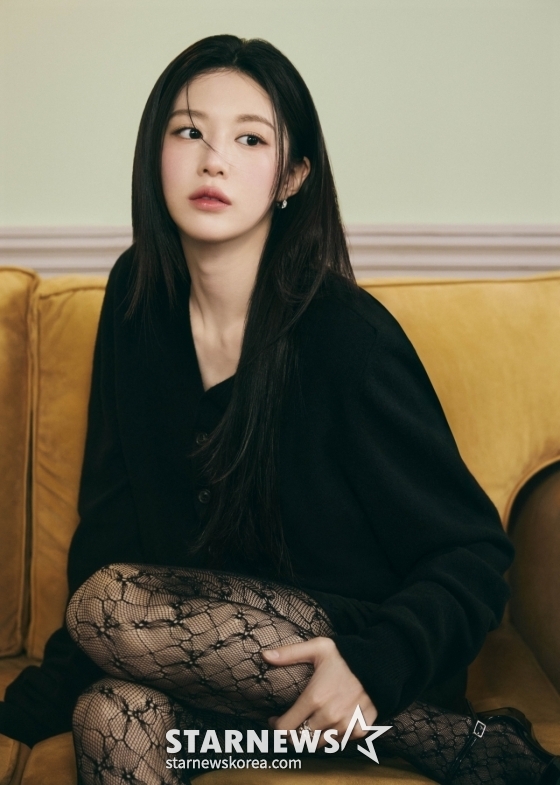 Netflix原创系列《这份爱可以翻译吗？《请回答1994》的主演高润贞（音）正摆出造型，供记者们拍照，供记者们拍照。 =照片제공netflix2026.01.23