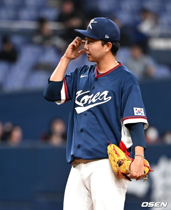 Yoo Young Chan đang tiếc nuối sau khi cho phép đi bộ.