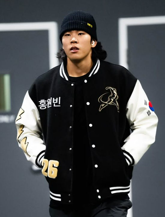 Hong Won Bin./Ảnh = SNS chính thức của Tread Esletic