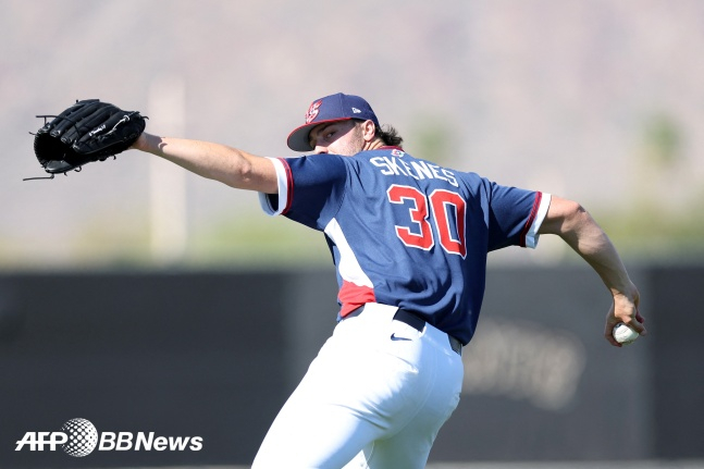 Paul Skins là cầu thủ đầu tiên của đội tuyển quốc gia Mỹ. /AFPBBNews = Tin tức 1