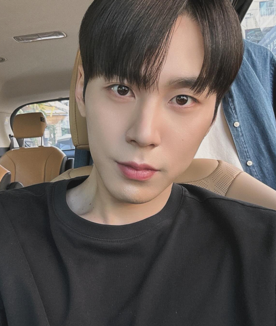 Lee Dong Won / Ảnh = SNS của Lee Dong Won