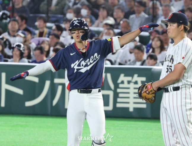 Kim Do Young đang phòng thủ. /Ảnh = Phóng viên cao cấp Kang Young Jo