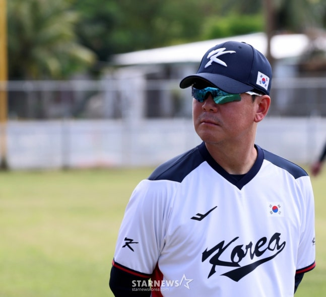 这是今年1月参加塞班岛转地训练的柳智贤教练的样子。 =照片=高级记者姜英祖。