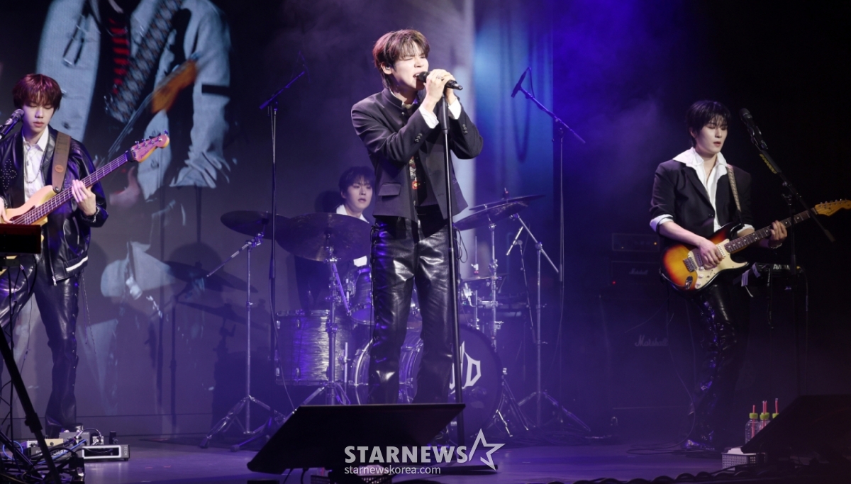 组合Boyd11日在首尔钟路区SA HALL举行的首张迷你专辑《01》发行纪念表演秀上展示了帅气的舞台。 /2026.03.11 / 照片=金辉善hwijpg@