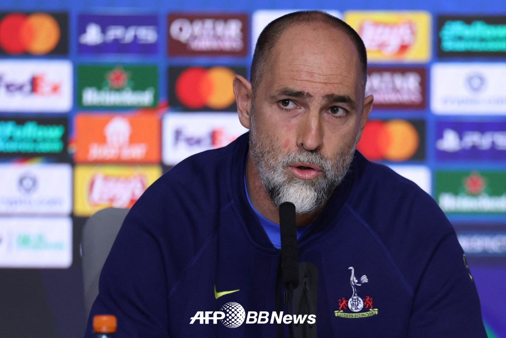 Huấn luyện viên Igor Todor Tottenham. /AFPBBNews = Tin tức 1