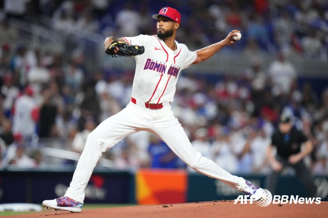 多米尼加共和国的克里斯托弗桑切斯。 =法新社BBNews=新闻1。