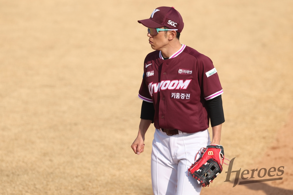 12日，参加表演赛的"Kiwoom Heroes"徐建昌。 =照片=kiwoom heroes提供。