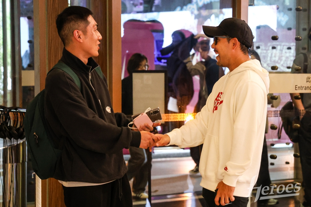 "Kiwoom Heroes"徐建昌（左）和李龙奎。 =照片=kiwoom heroes提供。