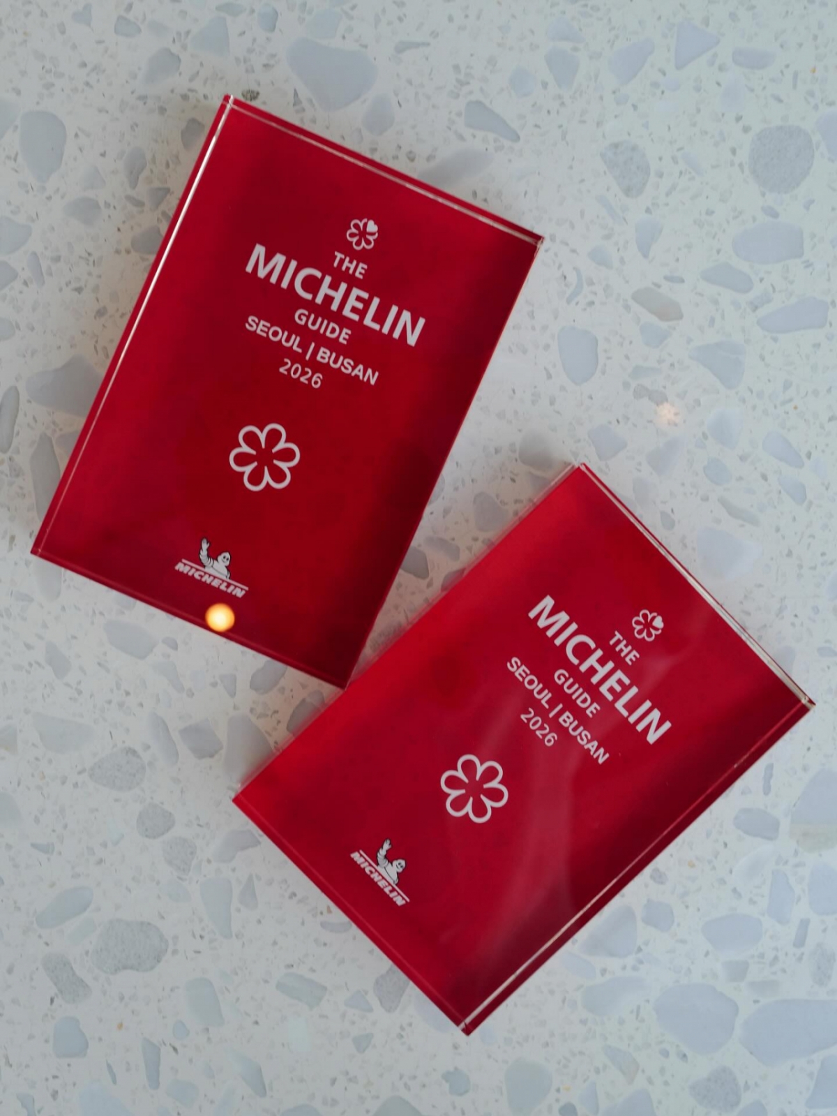 /Фото = Son Jong Won SNS