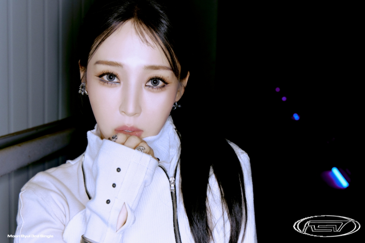 Moonbyul / Cung cấp ảnh = Albibly Double U 