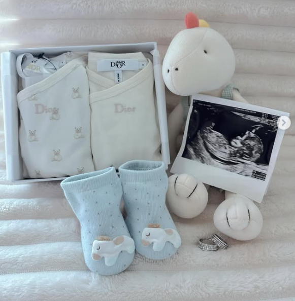 Nahyun / Ảnh = Tài khoản cá nhân