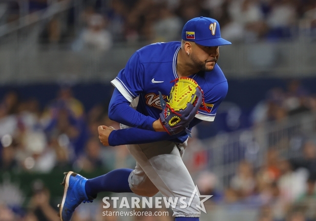 Heysus became the winning pitcher. /Reuters=News1