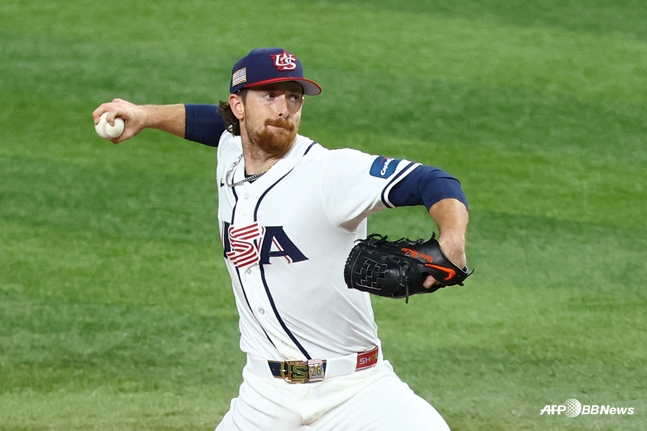 McClane đã rất ngạc nhiên. /AFPBBNews = Tin tức 1