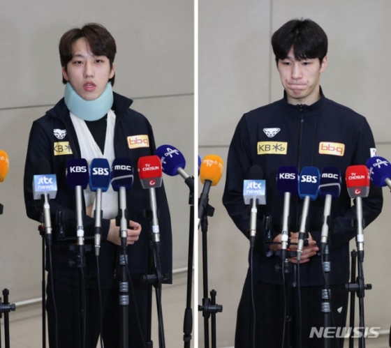 Park Ji-won (ảnh trái) và Hwang Dae-heon, người đã kết thúc Giải vô địch trượt băng cự ly ngắn thế giới 2024 được tổ chức tại Rotterdam, Hà Lan, trở về nước thông qua nhà ga số 2 sân bay quốc tế Incheon vào tháng 3 năm 2024. Park Ji Won đã thất bại trong việc giành huy chương vì phạm luật của Hwang Dae Heon trong hai ngày liên tiếp. /Ảnh = Newsis
