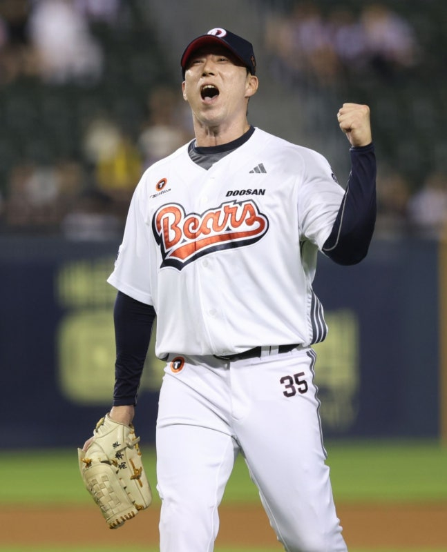 Взгляд Ко Хё Джуна, когда он был в Doosan Bears. /Фото = Предоставлено Doosan Bears.