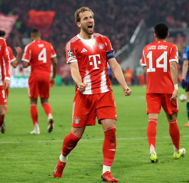 Bayern Munich striker Harry Kane roars after scoring a goal in the second leg of the round of 16 of the "2025-2026 UEFA Champions League" against Atalanta at Allianz Arena in Munich, Germany on the 19th (Korea time). /Photo = Bayern Munich official SNS Source