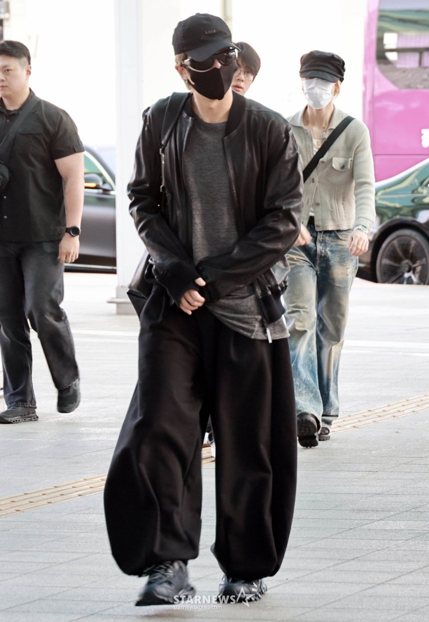 BTS RM 'Departing for U.S. Tour' [☆Photo] | STARNEWS