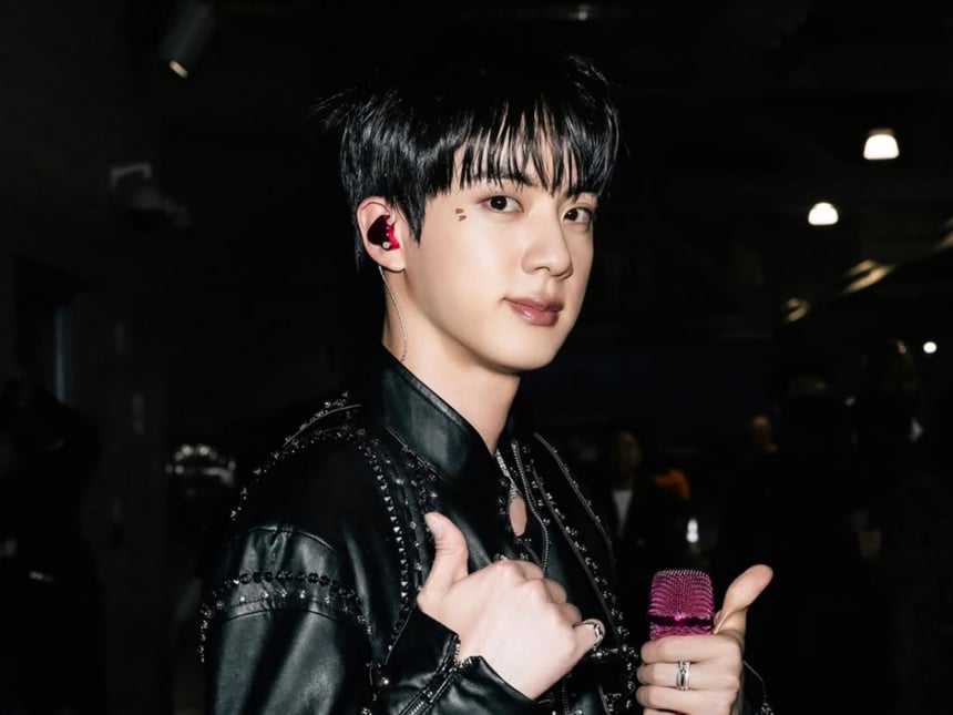 BTSのジン、アイドルピックで54週連続1位..「圧倒的な人気」 | STARNEWS