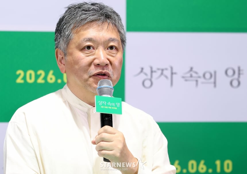 是枝裕和、『箱の中の羊』で来日 [☆フォト] | STARNEWS