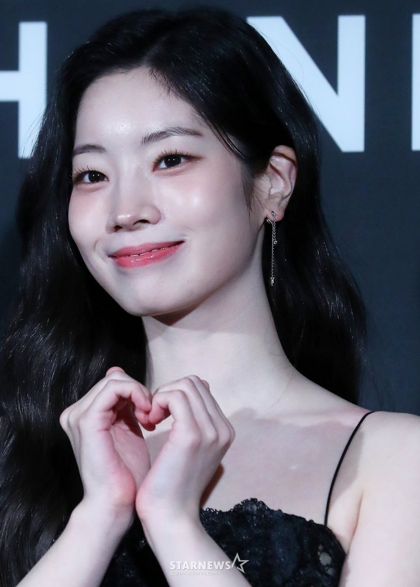 女優ダヒョン'のパワー！ TWICEのダヒョン、'2026グローバルOTT