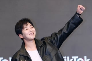 딘딘 '티키타카토크쇼 화이팅!'[★포토]
