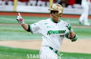 '와' 최하위 키움, SSG 3연전 싹쓸이→4연승 질주! 알칸타라 8이닝 완벽투+김건희 '생애 첫 만루포' 앞세워 6-0 완승 [고척 현장리뷰]