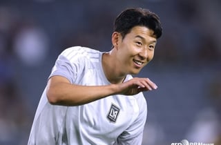 '감독 탓 1도 없다' 손흥민, 무득점 침묵에도 "월드컵 때 터뜨리려고 아껴둔 것" 유쾌+당당 출사표 "내 능력은 그대로"