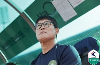3경기 유효슈팅 1개→2개→1개, 단 4개로 '승점 7점' 챙겼다... 믿기 힘든 김포의 효율 축구 [파주 현장]