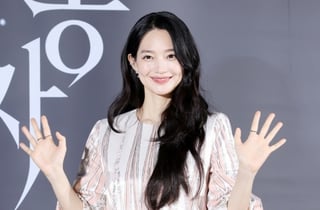 신민아, 넘쳐흐르는 사랑스러움[★포토]