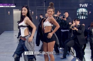 '킬잇' 고예진vs박서빈, 스윔웨어 런웨이 정면 승부 '섹시함의 재정의' [별별TV]