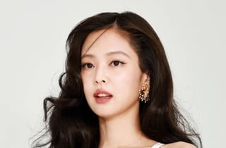 "맘에 들어" 제니, 샤넬쇼 뒤집은 파격 패션→애프터파티 신곡 공개 [스타이슈]
